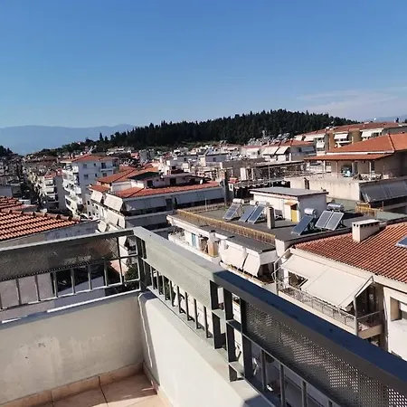 Penthouse At Town Tríkala