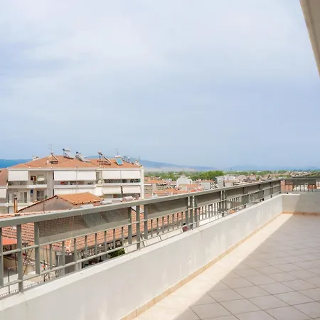 Penthouse At Town *
